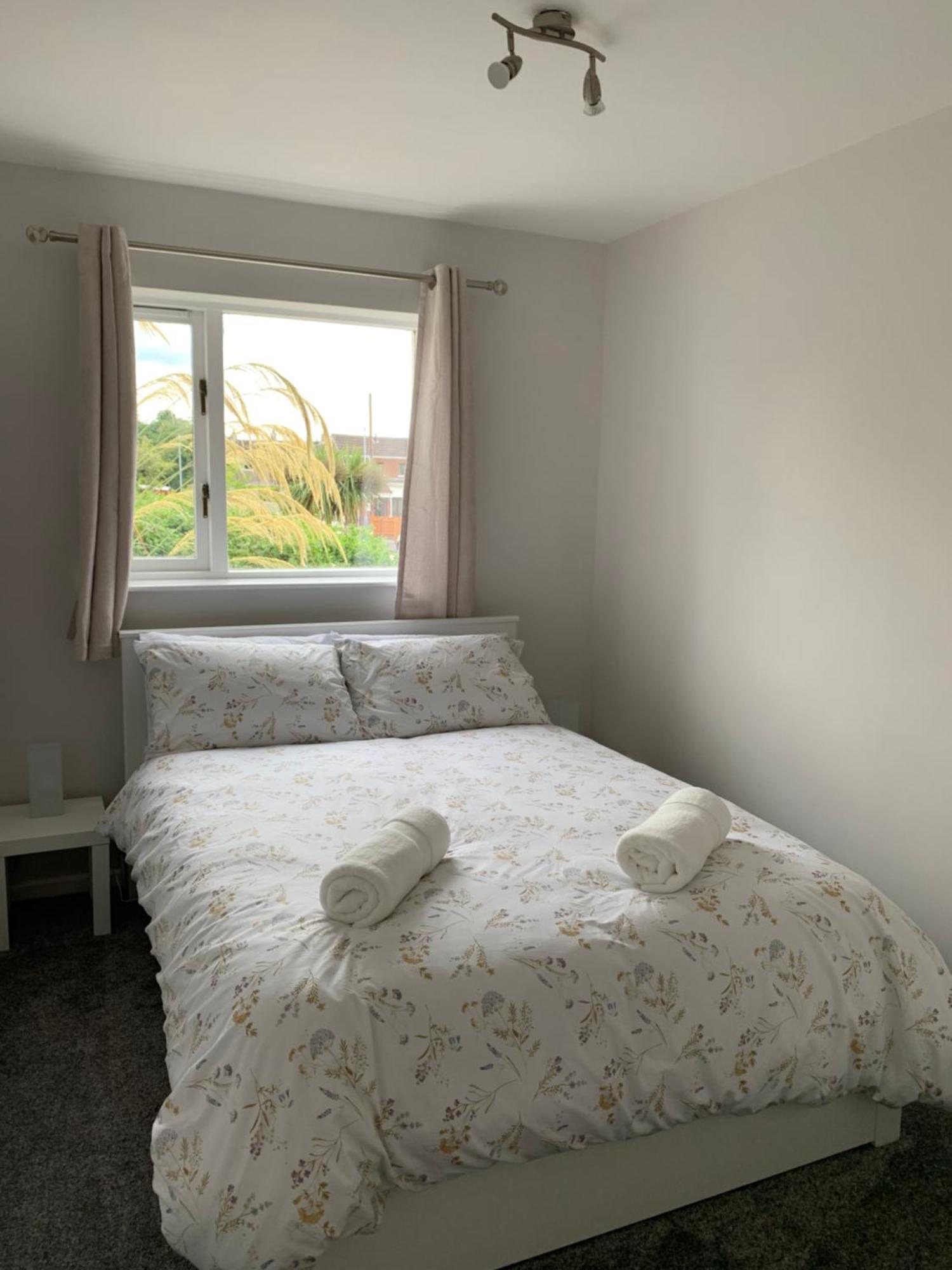 Beautiful Apartment In Newtownabbey Jordanstown Exteriér fotografie